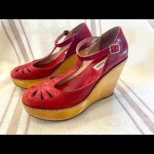 Steve Madden review red leather wedges size 8